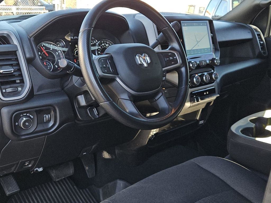 Used 2024 RAM 3500 Tradesman w/ Chrome Appearance Group image 29