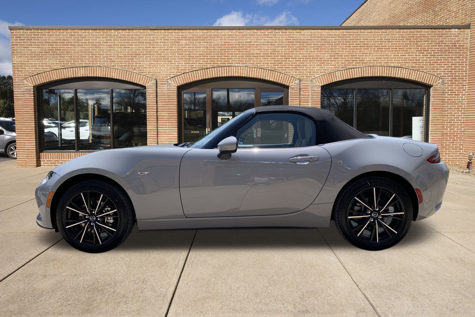 New 2025 MAZDA MX-5 Miata Grand Touring w/ Weather Package image 7