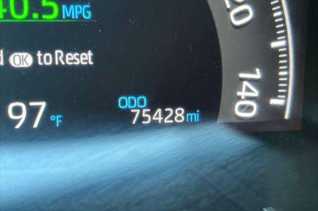 Certified 2023 Toyota RAV4 LE AWD/4WD image 28