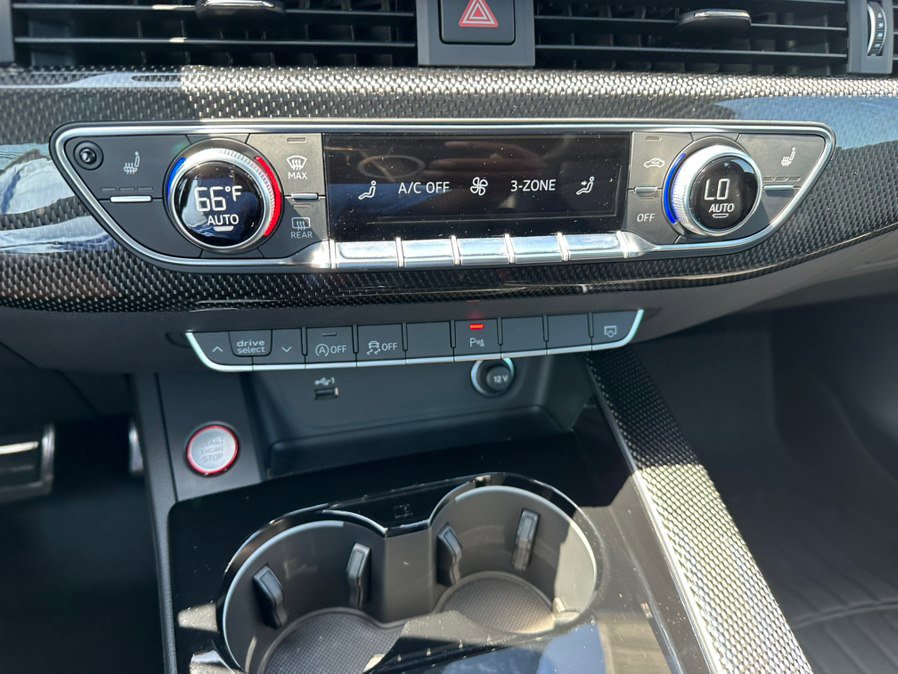 Used 2022 Audi S5 Premium w/ Convenience Package image 16