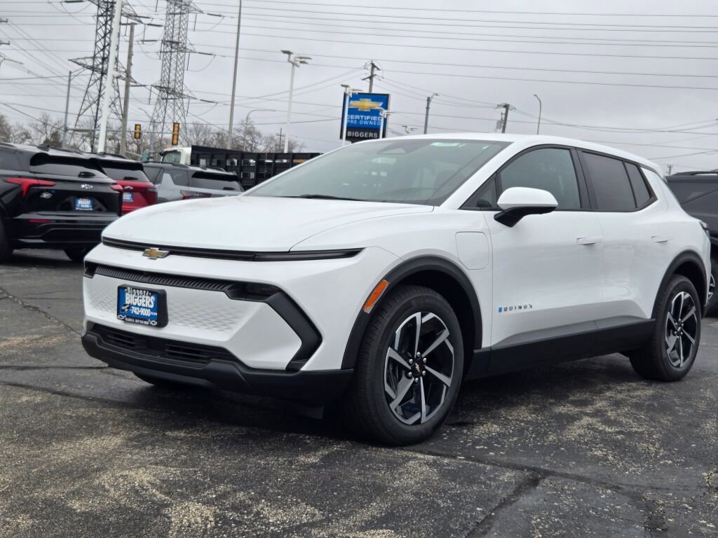 New 2026 Chevrolet Equinox EV LT w/ Comfort Package image 3