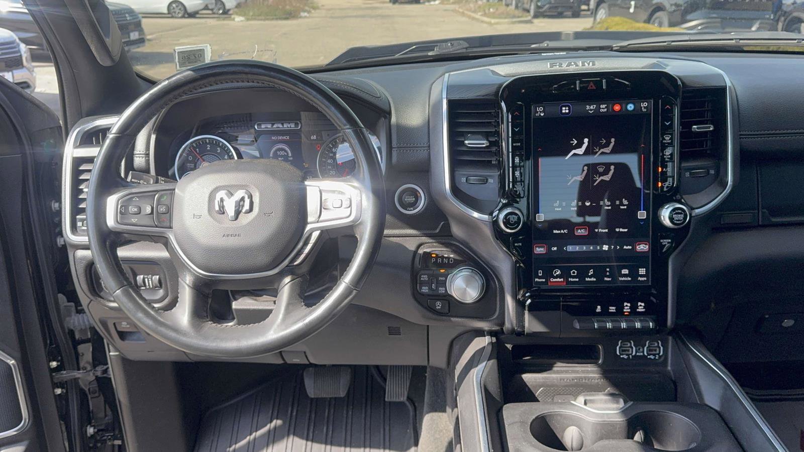 Used 2023 RAM 1500 Laramie AWD/4WD image 14