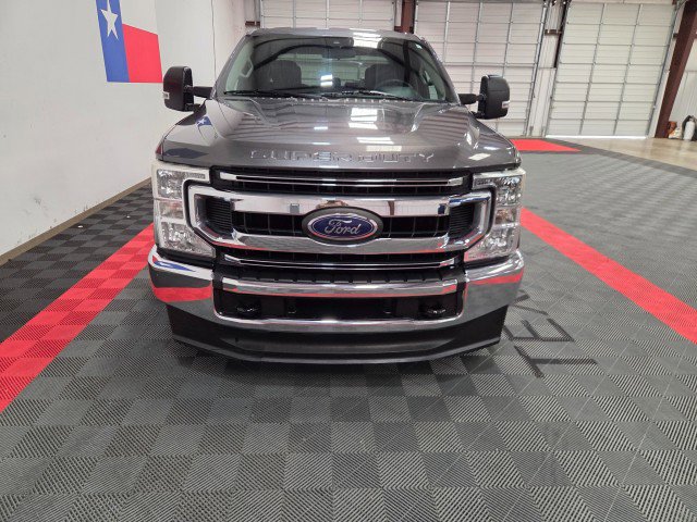 Used 2020 Ford F350 XLT image 4