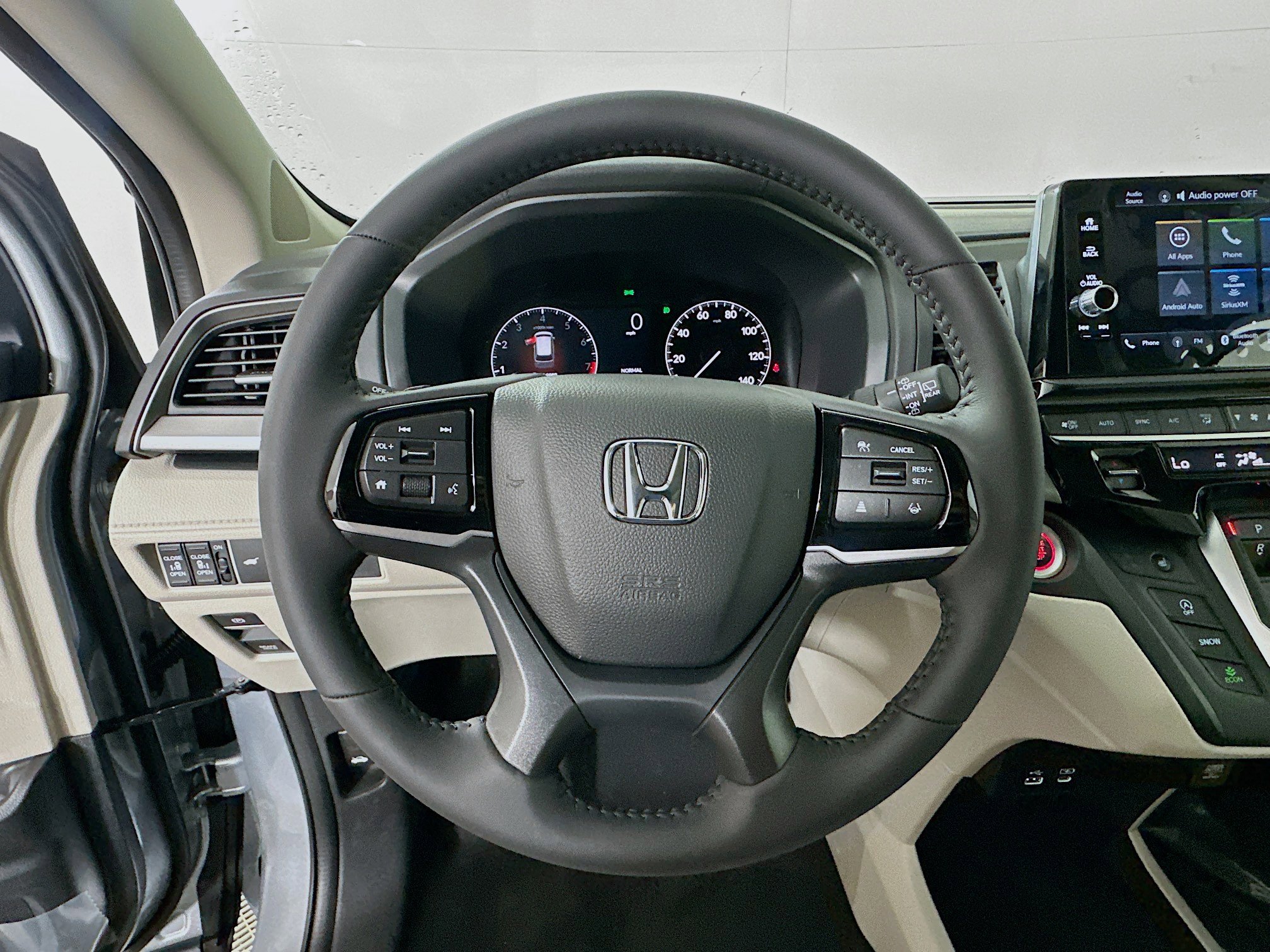 Certified 2025 Honda Odyssey EX-L image 8