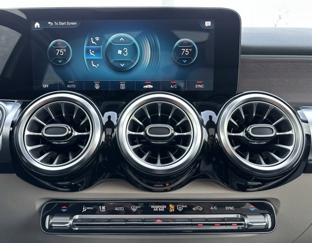 Certified 2022 Mercedes-Benz GLB 250 4MATIC image 24