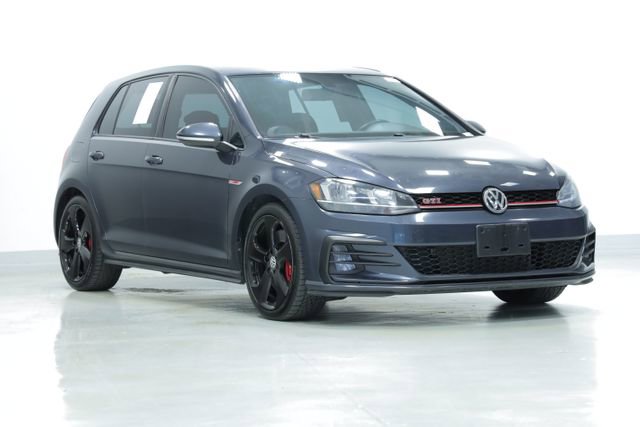 Used 2019 Volkswagen Golf 4-Door image 3