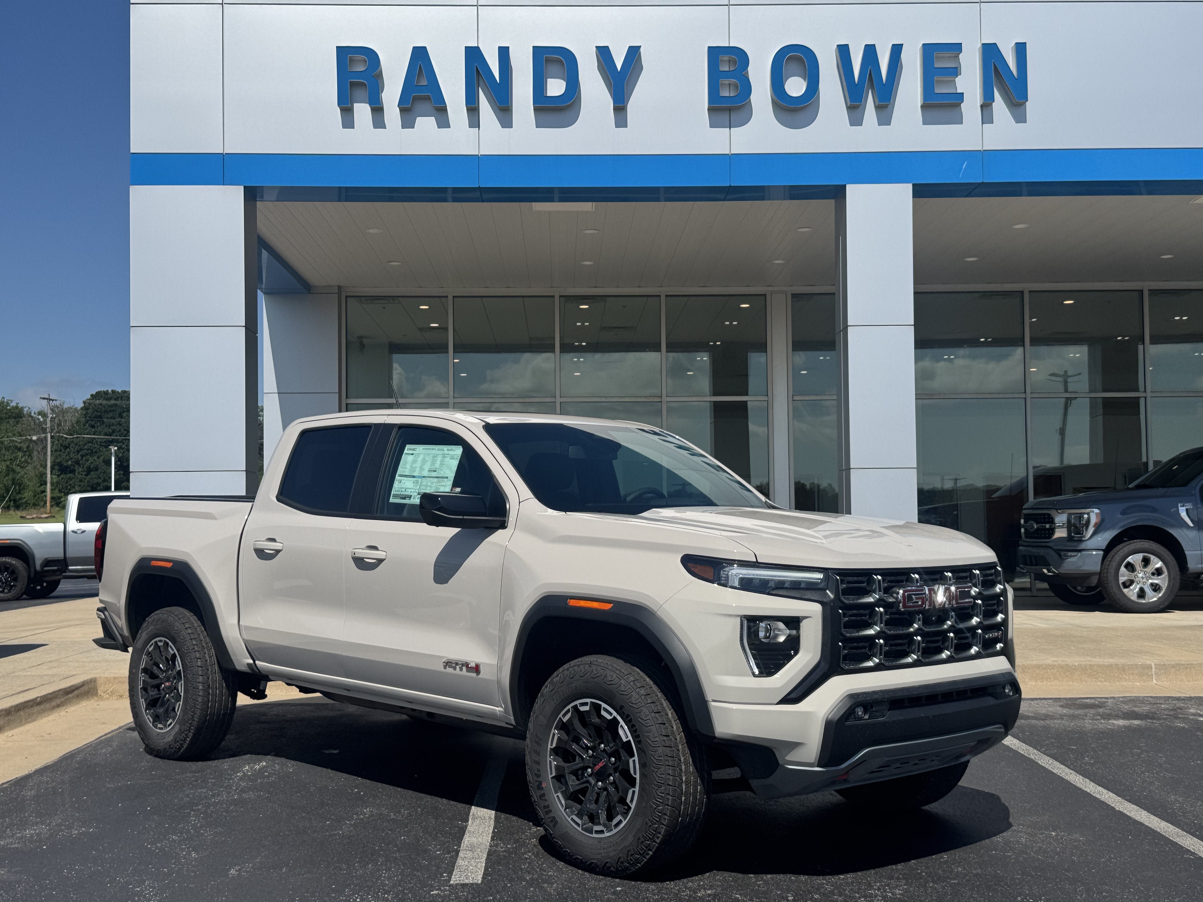 New 2026 GMC Canyon AT4 w/ Technology Plus Package