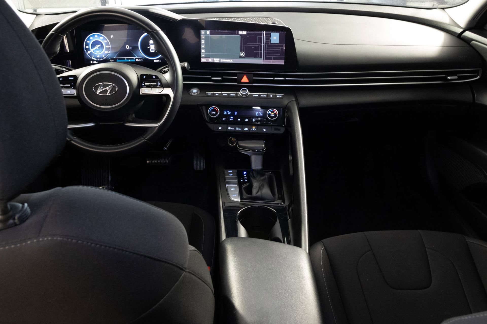 Used 2023 Hyundai Elantra SEL w/ Convenience Package FWD image 23