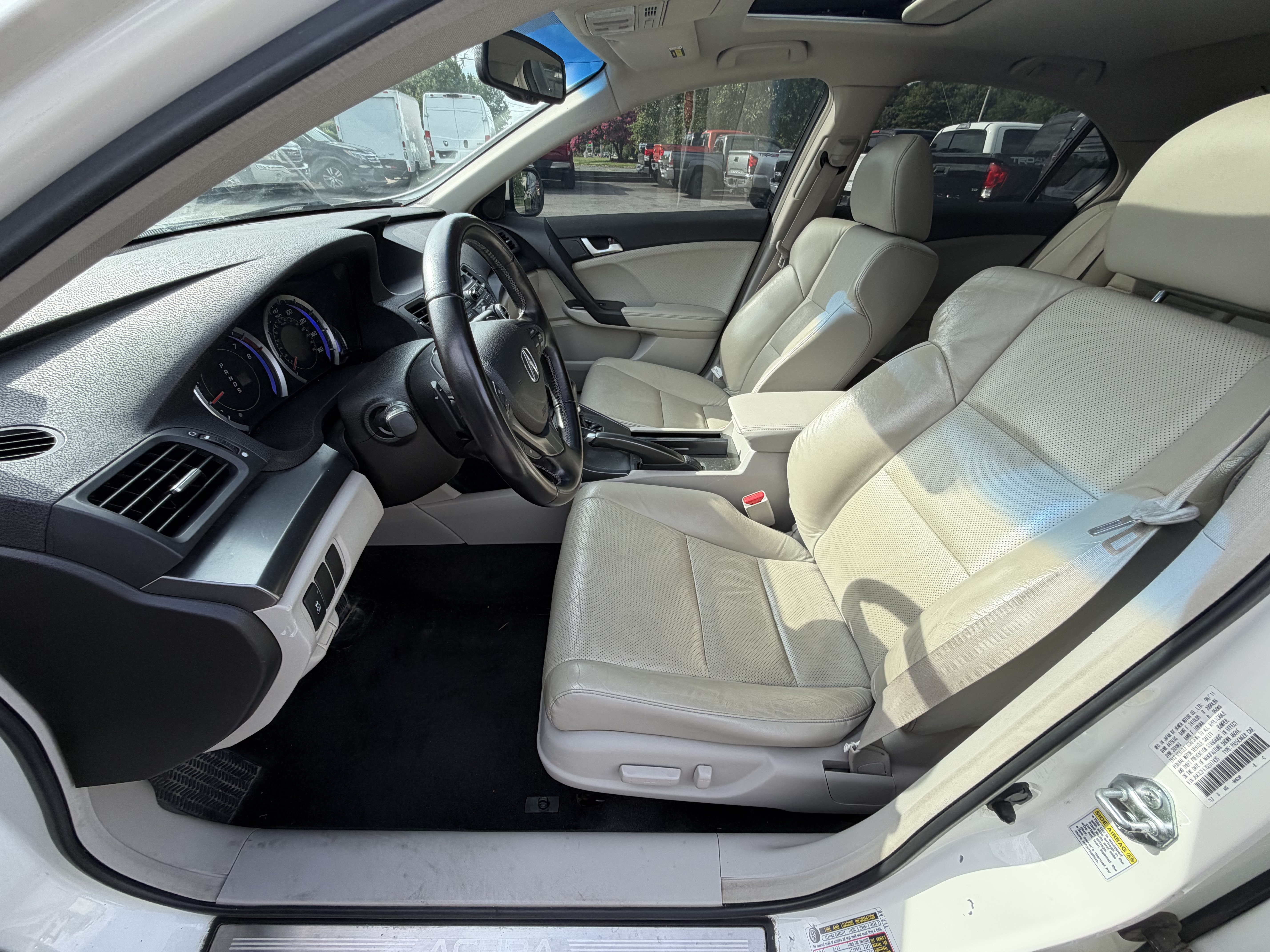 Used 2011 Acura TSX Sedan FWD image 10