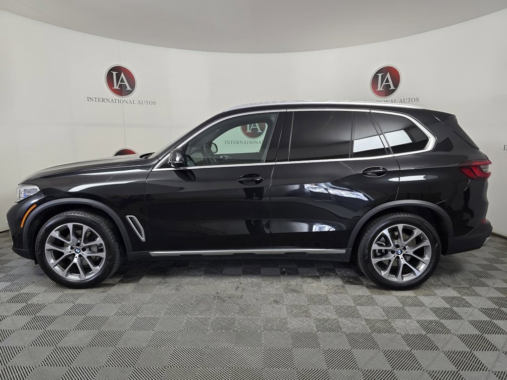 Certified 2023 BMW X5 xDrive40i w/ Executive Package image 6