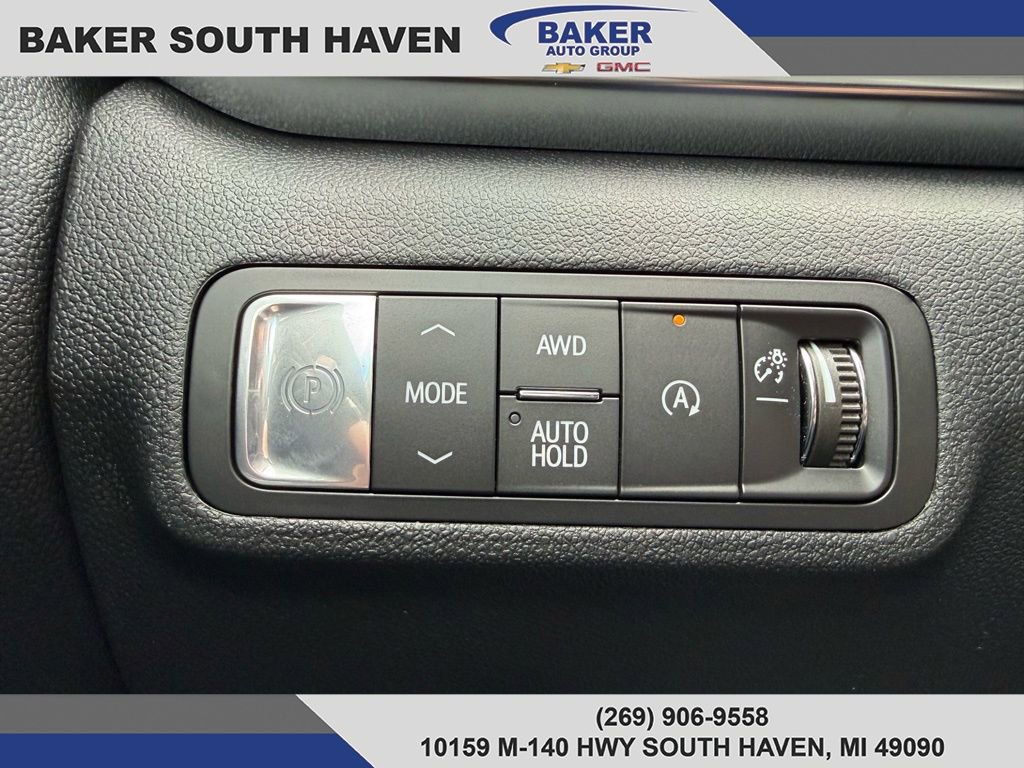 New 2026 GMC Terrain Denali w/ LPO, Floor Liner Package image 20