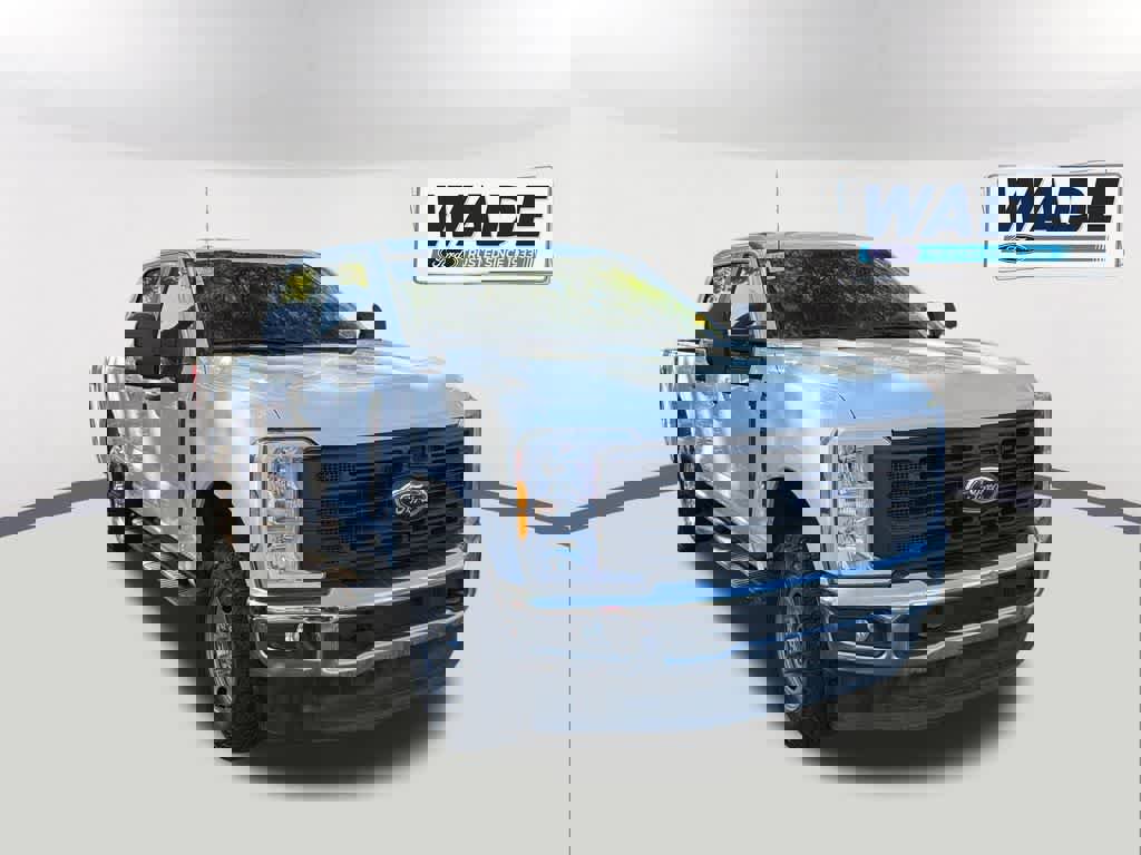 Used 2024 Ford F250 XL w/ XL Chrome Package image 3