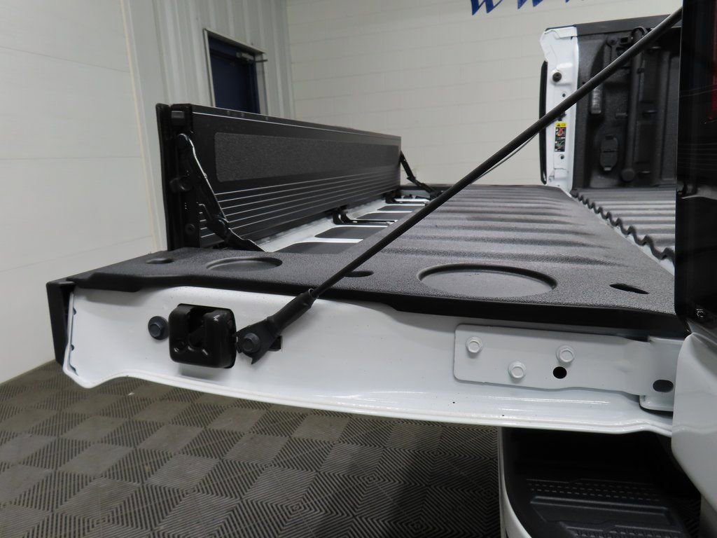 Used 2025 GMC Sierra 2500 AT4 w/ AT4 Premium Plus Package image 44