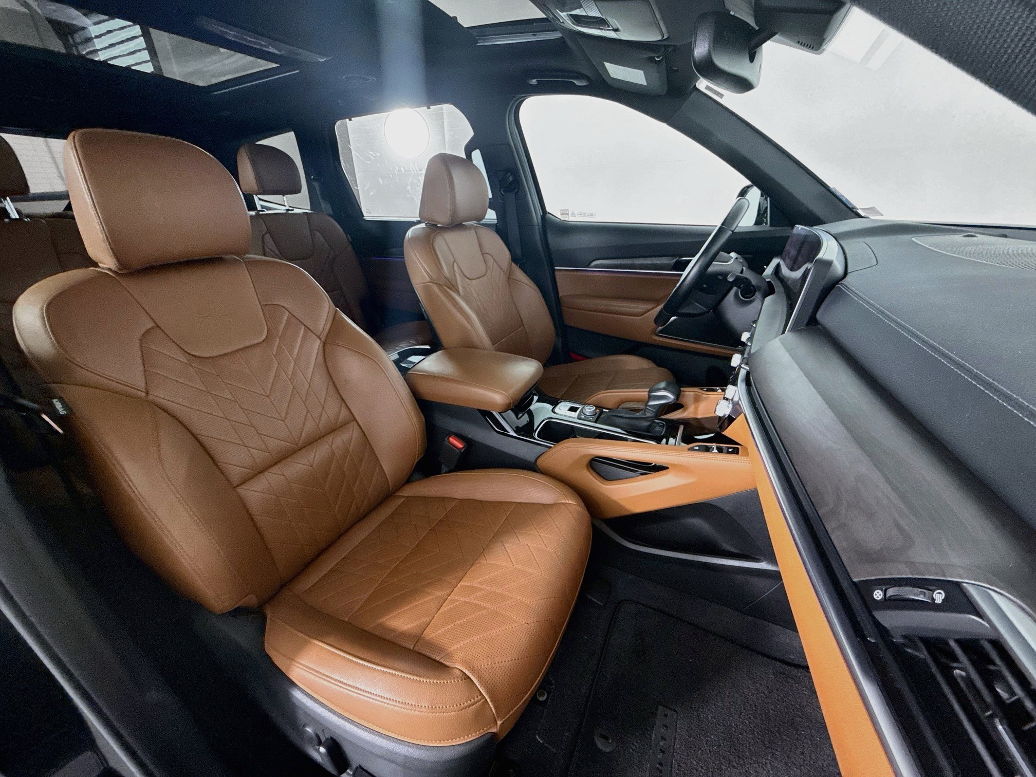 Used 2024 Kia Telluride SX X-Pro AWD/4WD image 29