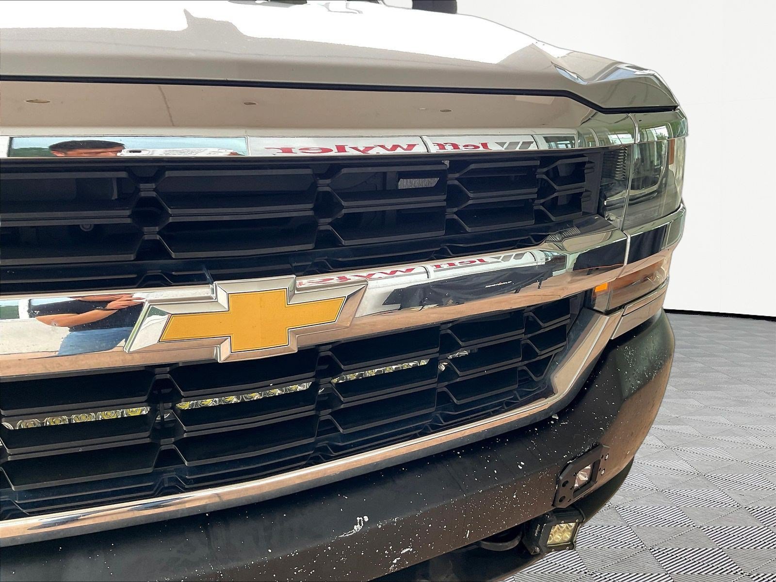 Used 2018 Chevrolet Silverado 1500 LT w/ All Star Edition AWD/4WD image 31