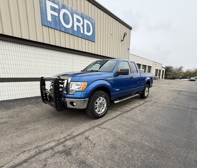 Used 2011 Ford F150 XLT w/ Trailer Tow Pkg image 3