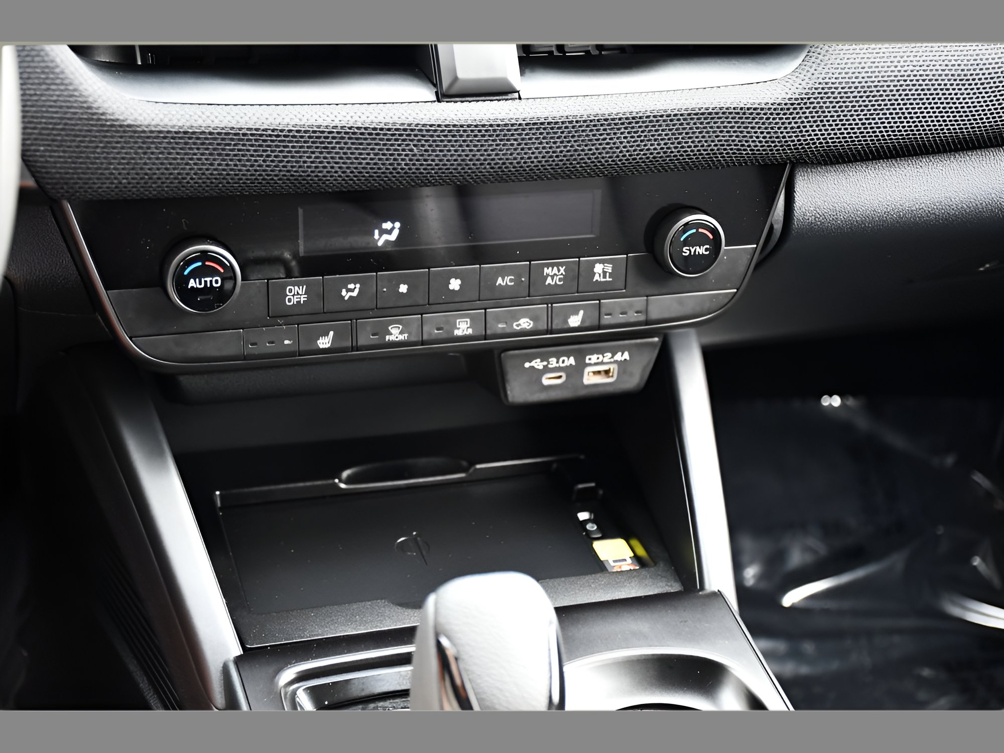 Certified 2026 Subaru Outback Limited AWD/4WD image 38