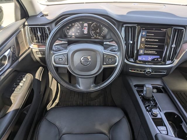Used 2022 Volvo S60 B5 Momentum AWD/4WD image 16