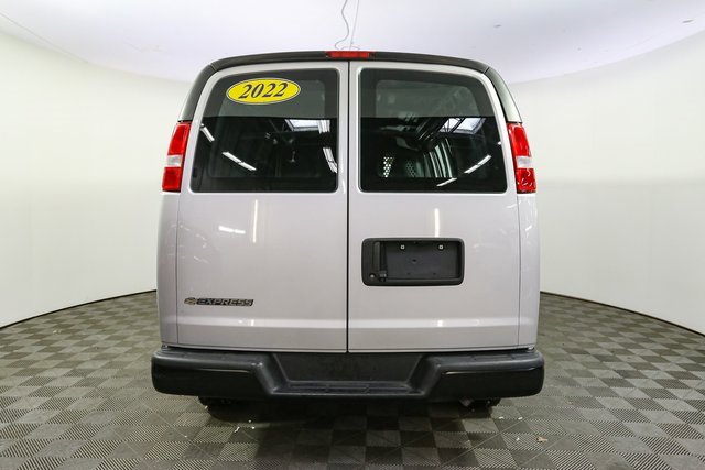 Used 2022 Chevrolet Express 2500 image 8
