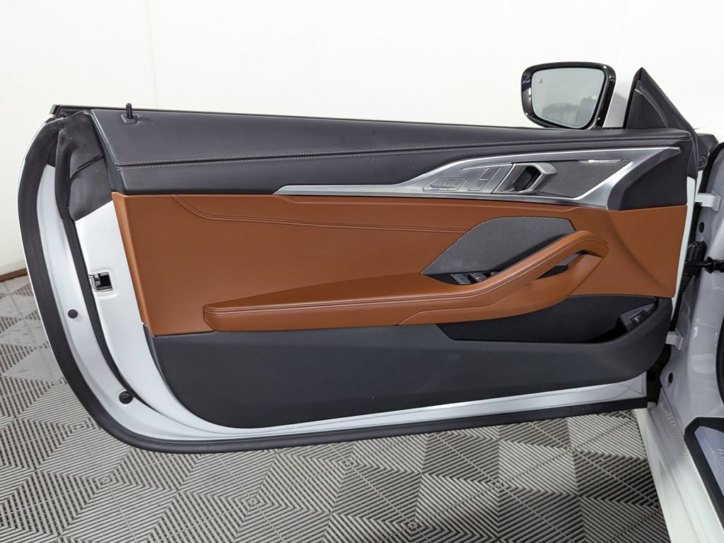 Used 2024 BMW 840i xDrive Convertible w/ Comfort Seating Package AWD/4WD image 19