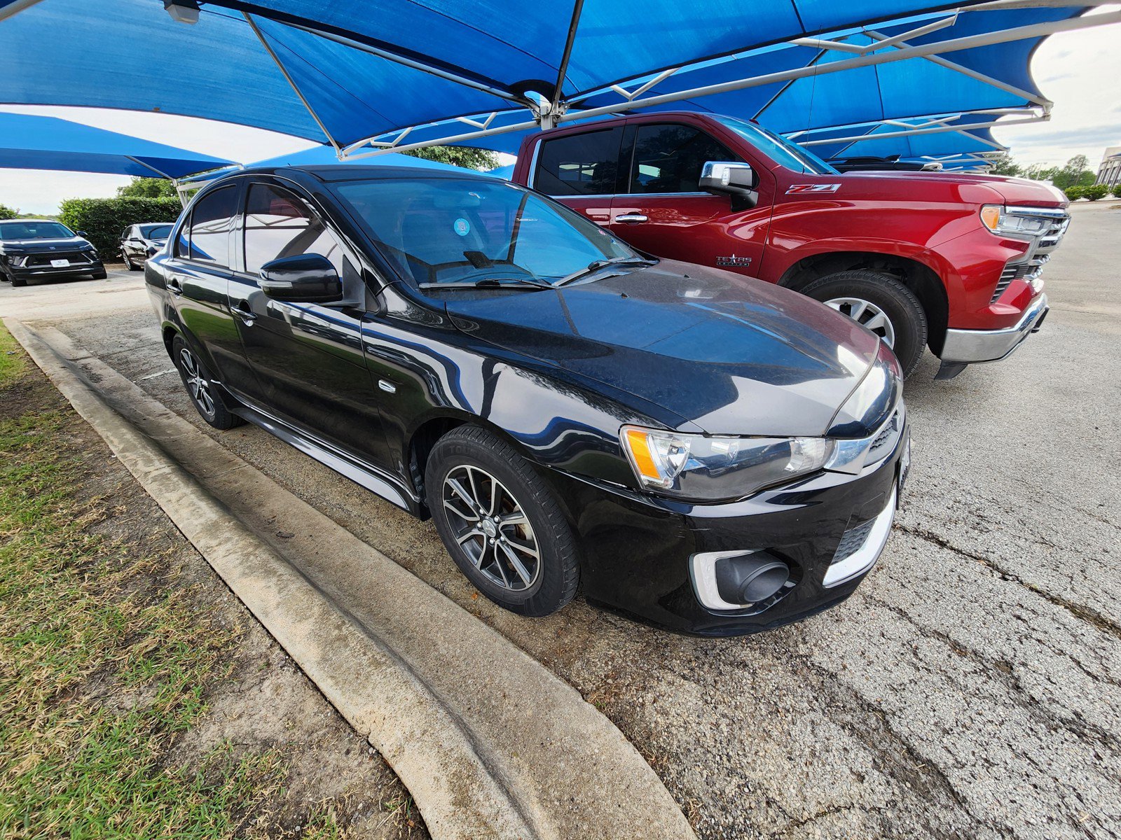 Used 2017 Mitsubishi Lancer ES FWD image 1