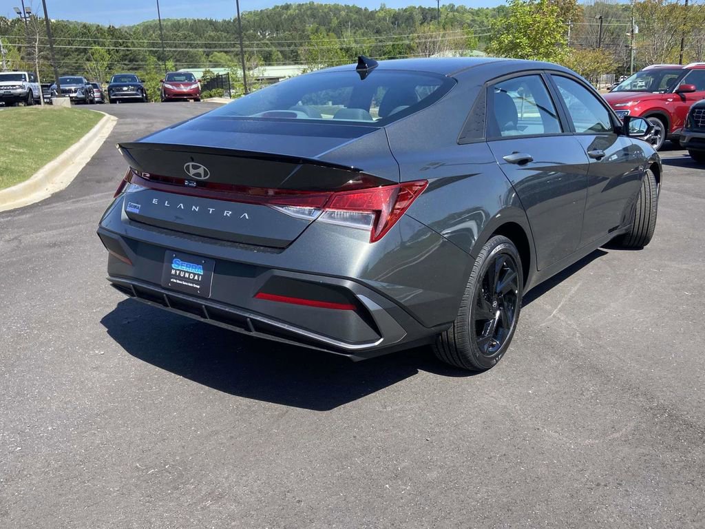 Certified 2026 Hyundai Elantra Sport image 3