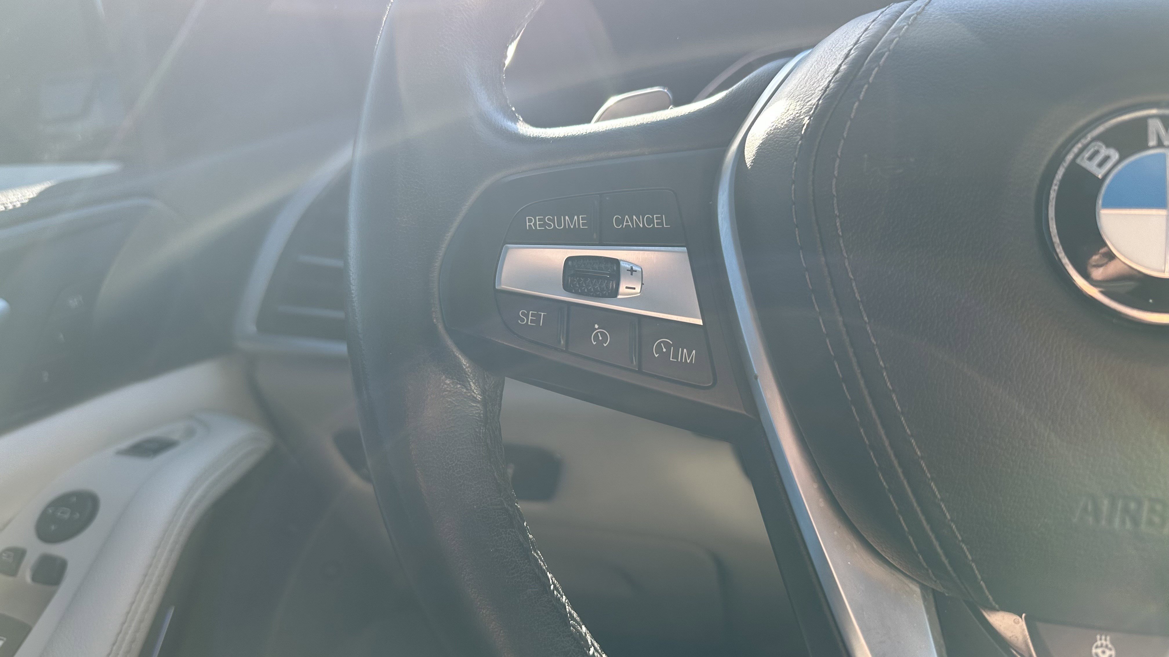 Used 2020 BMW X5 xDrive40i w/ Convenience Package image 20