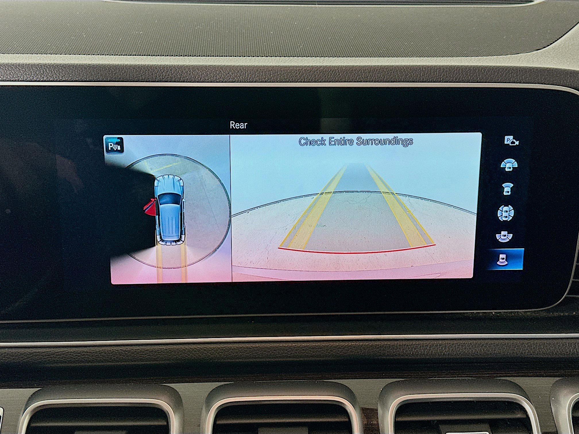 Certified 2021 Mercedes-Benz GLE 350 4MATIC w/ Premium Package image 18