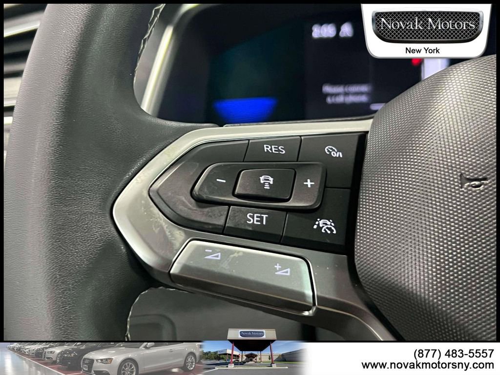 Used 2023 Volkswagen Tiguan SE image 23