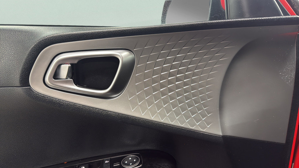 Used 2021 Kia Soul LX image 15