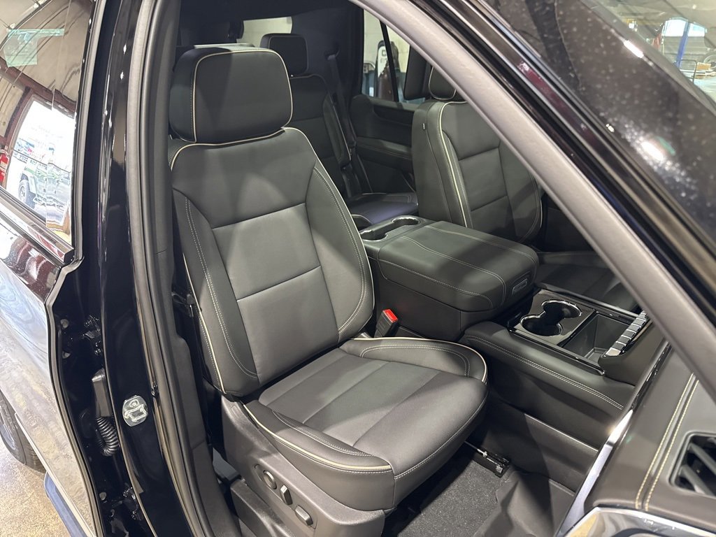 New 2026 GMC Yukon Elevation w/ Elevation Premium Package image 43