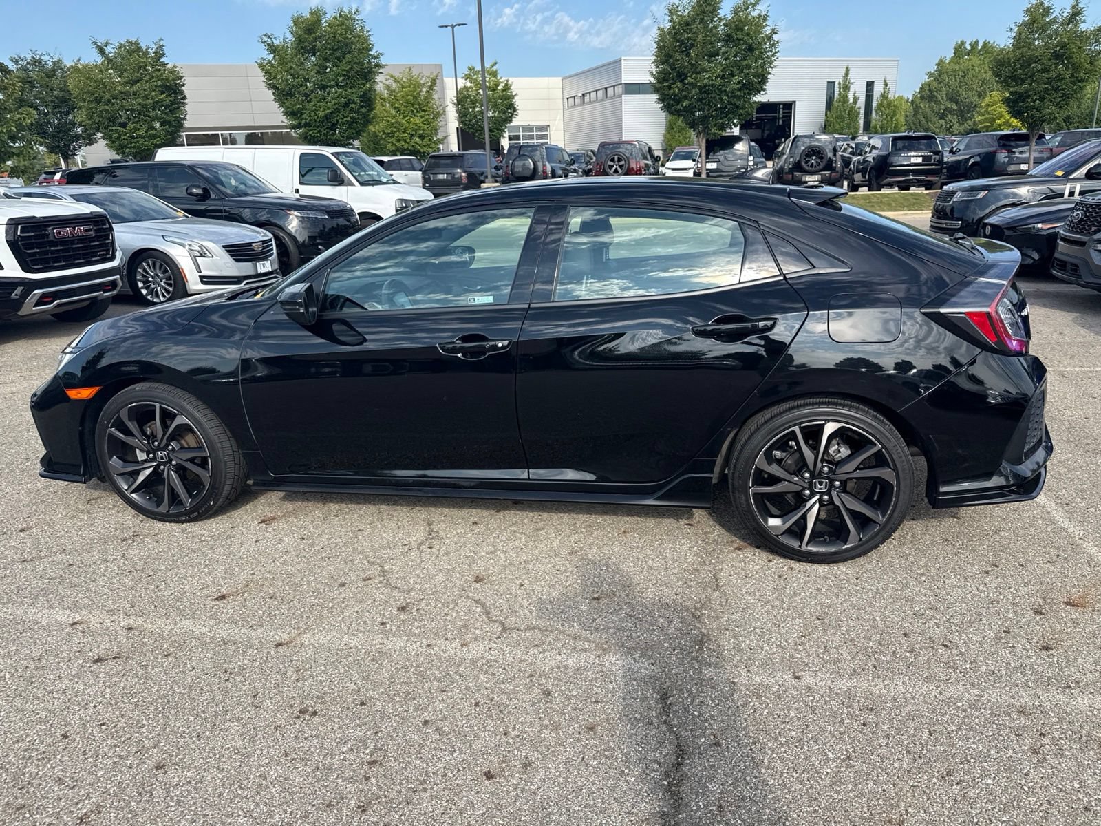 Used 2018 Honda Civic Sport Touring image 8