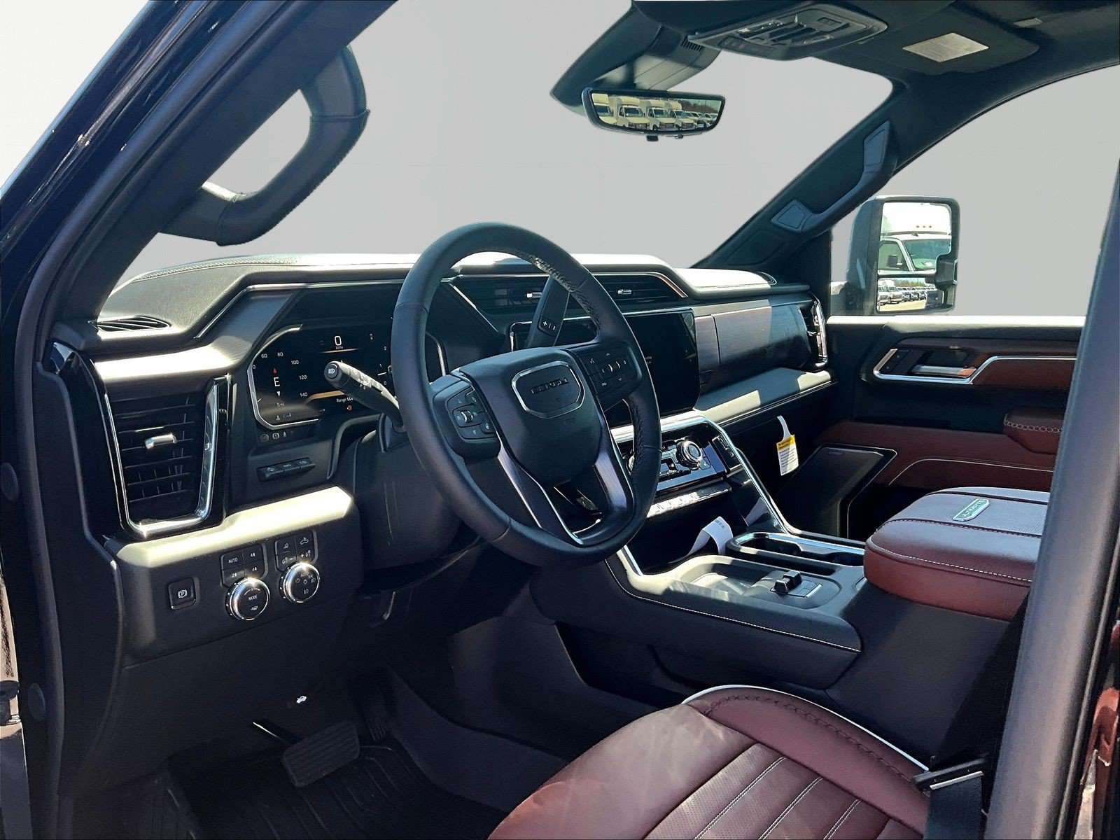 New 2026 GMC Sierra 3500 Denali Ultimate w/ LPO, Black Badging Package AWD/4WD image 9
