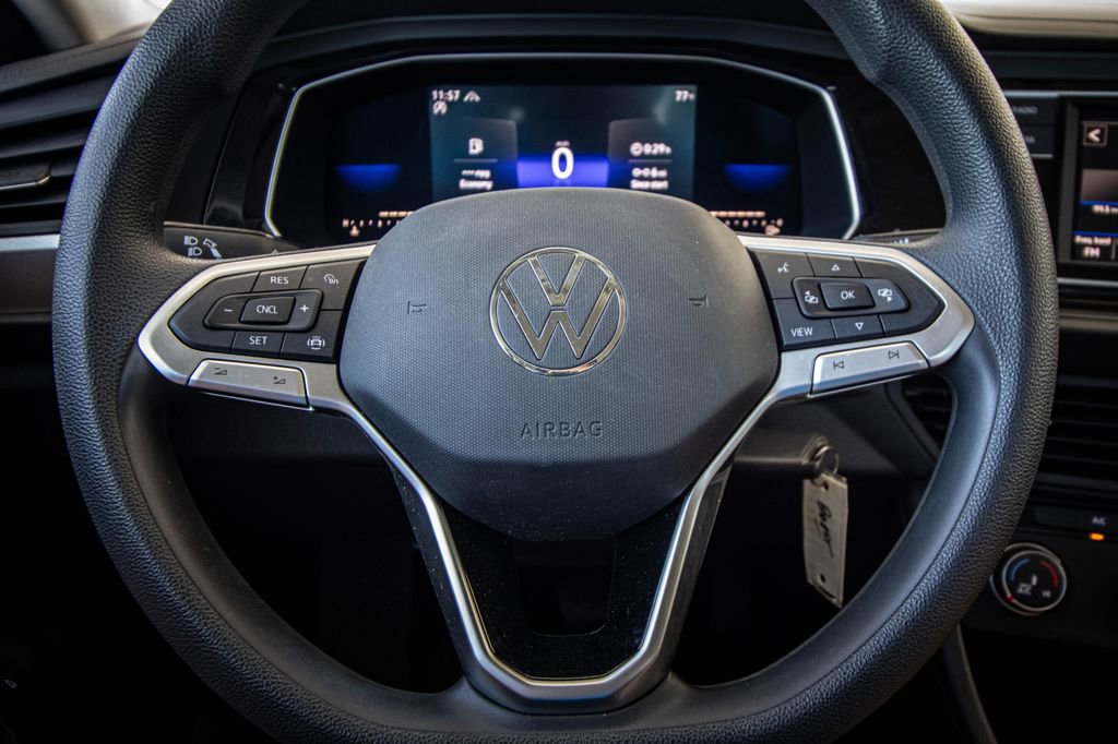 Used 2022 Volkswagen Jetta S FWD image 29
