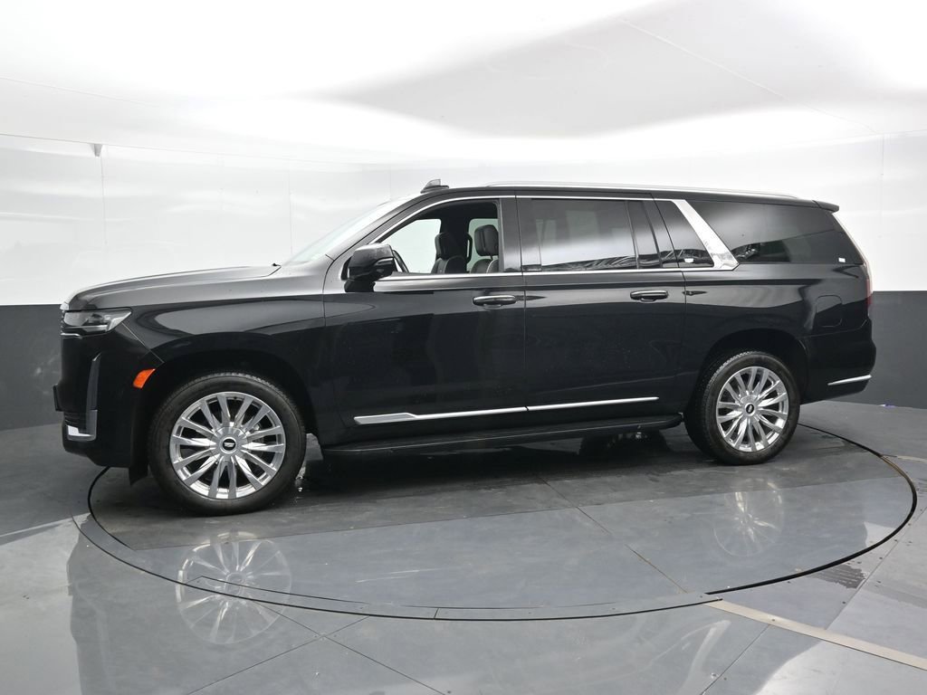 Used 2023 Cadillac Escalade ESV Premium Luxury image 8