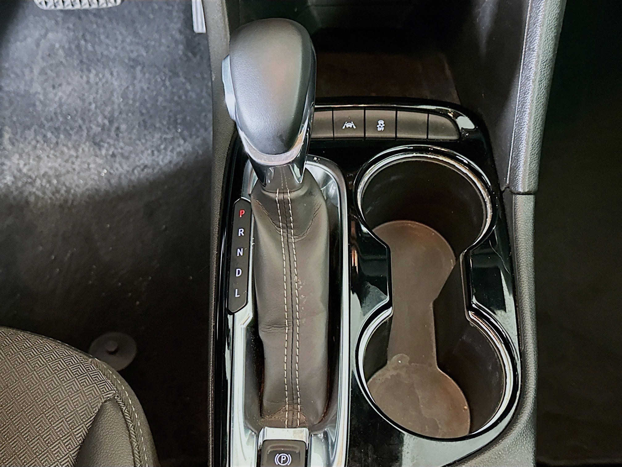 Used 2025 Buick Encore GX Preferred image 24