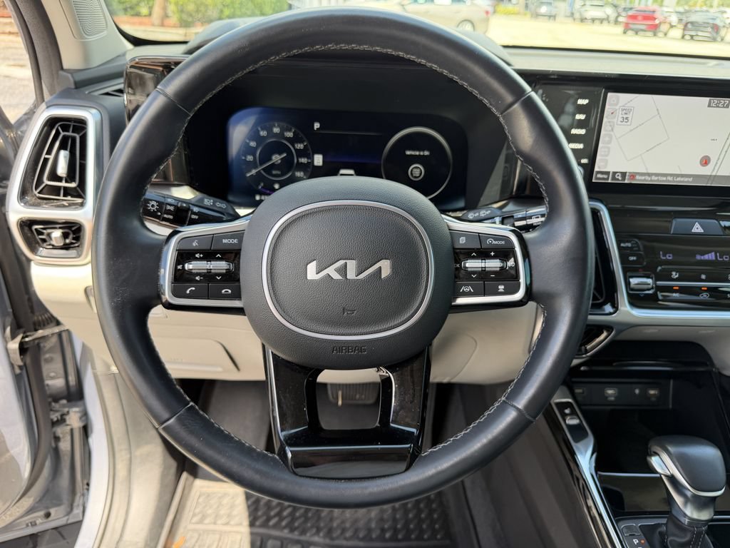 Certified 2023 Kia Sorento SX FWD image 37