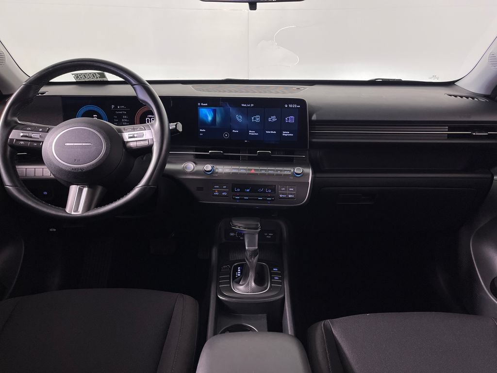 Certified 2025 Hyundai Kona SEL FWD image 14