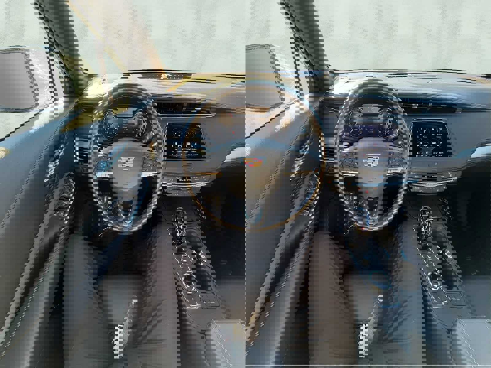 Used 2023 Cadillac XT4 Premium Luxury w/ Sun And Sound Package image 14