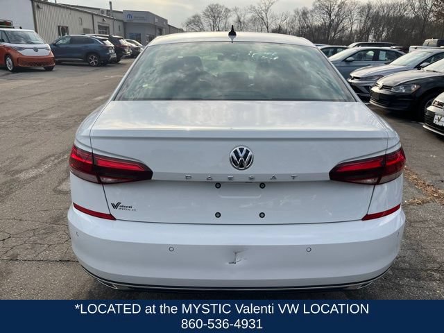 Used 2020 Volkswagen Passat 2.0T SEL FWD image 8