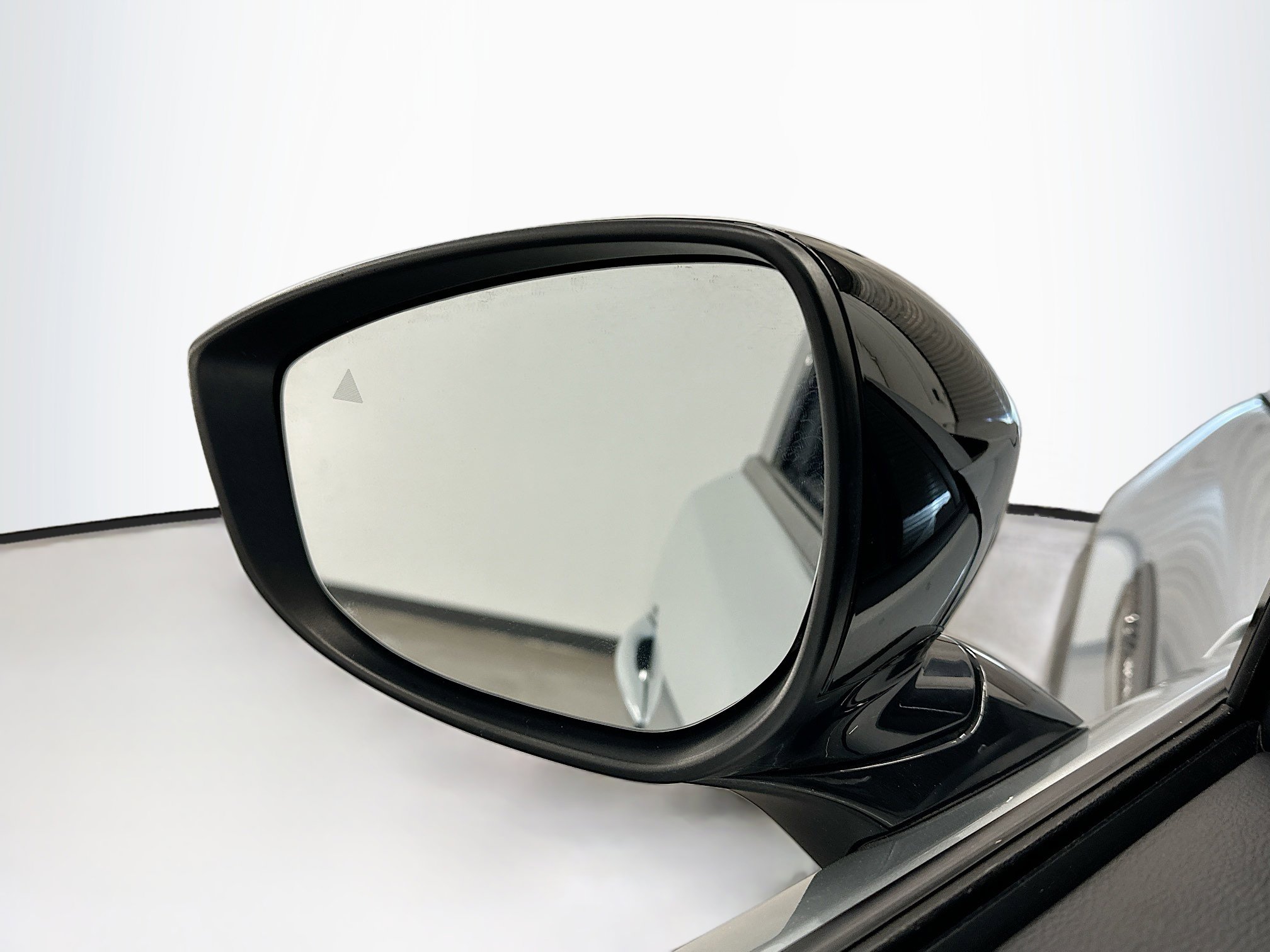 Used 2025 MAZDA CX-90 3.3 Turbo w/ Premium Sport Pkg image 16