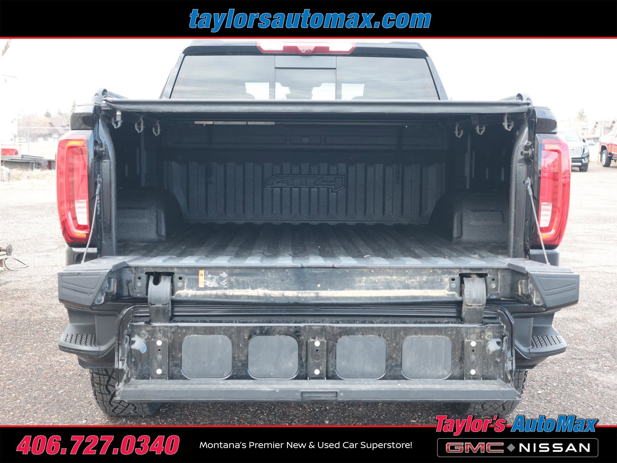 Used 2024 GMC Sierra 1500 AT4 w/ Technology Package AWD/4WD image 44
