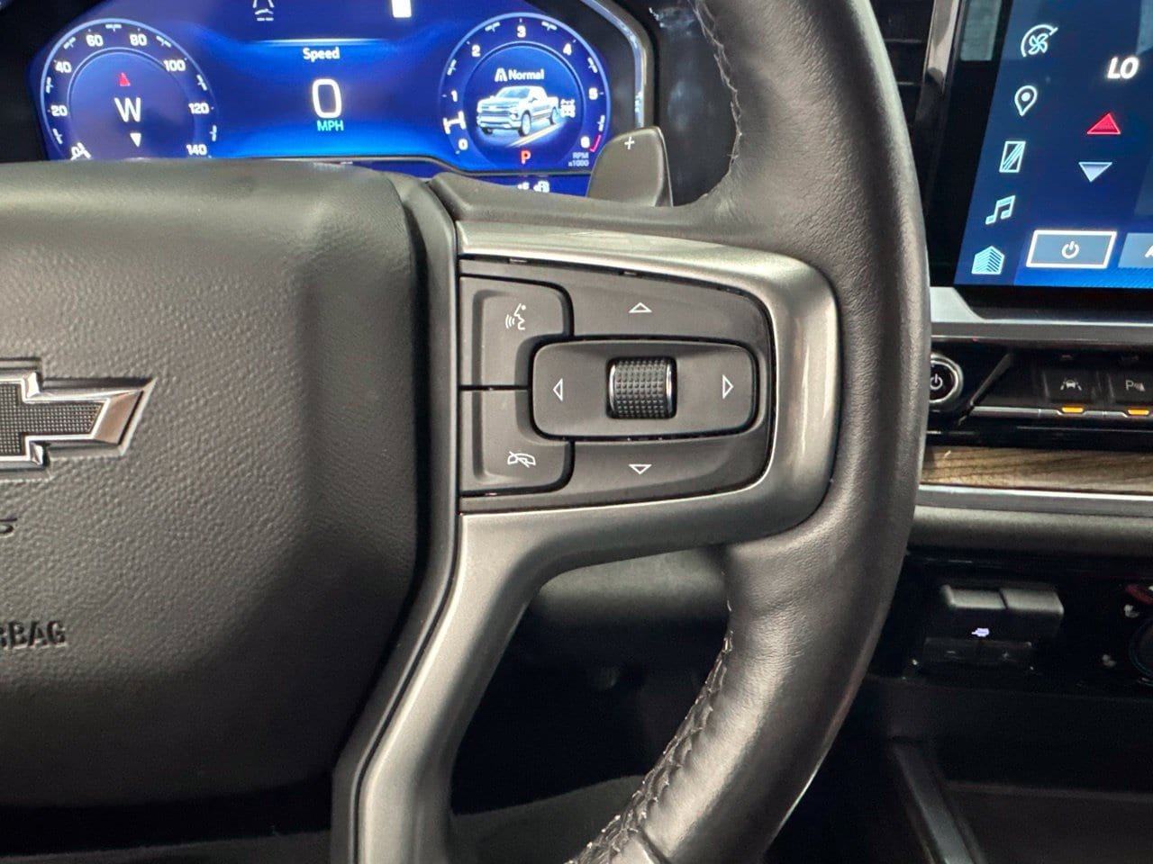 Used 2023 Chevrolet Silverado 1500 RST w/ RST All Star Premium Package AWD/4WD image 18