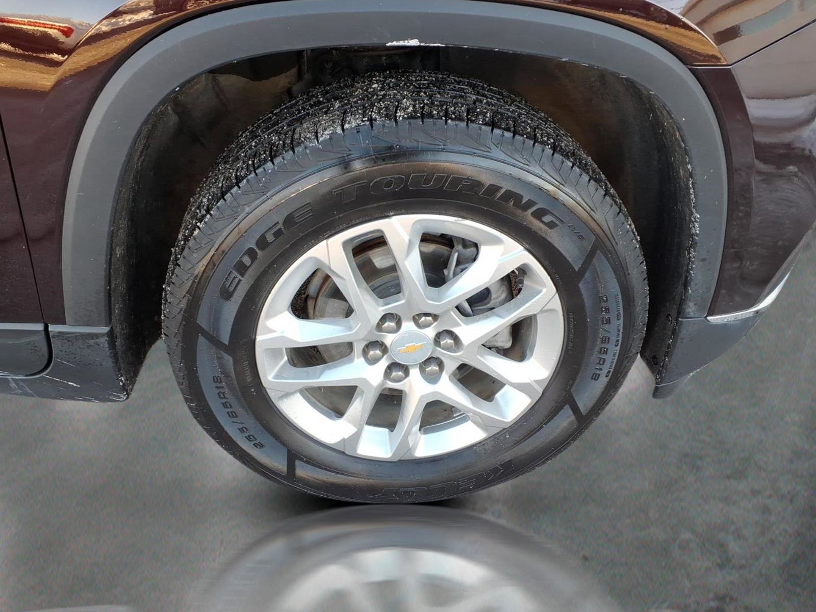 Certified 2021 Chevrolet Traverse LT image 11