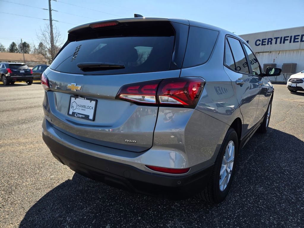 Used 2023 Chevrolet Equinox LS w/ LS Convenience Package image 37