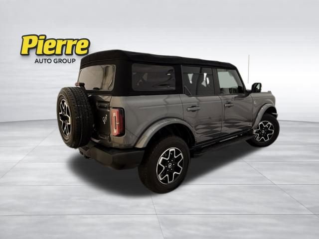 Used 2022 Ford Bronco Outer Banks image 6