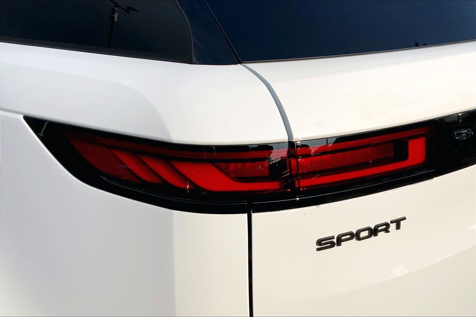 New 2026 Land Rover Range Rover Sport SE AWD/4WD image 5