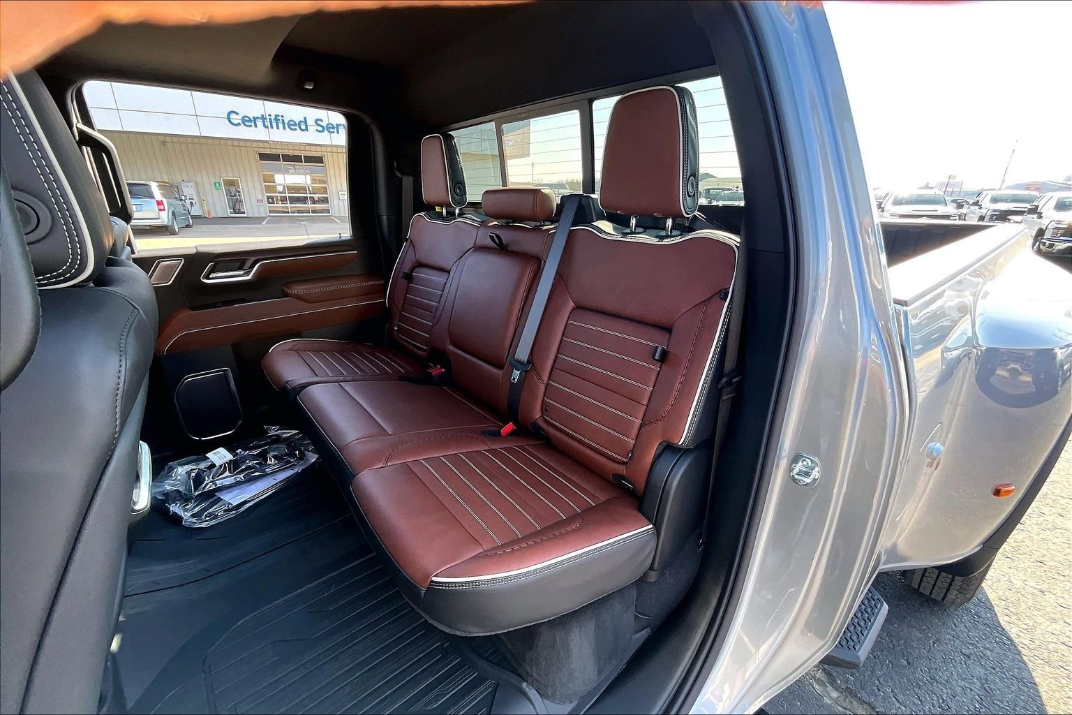 New 2026 GMC Sierra 3500 Denali Ultimate image 10