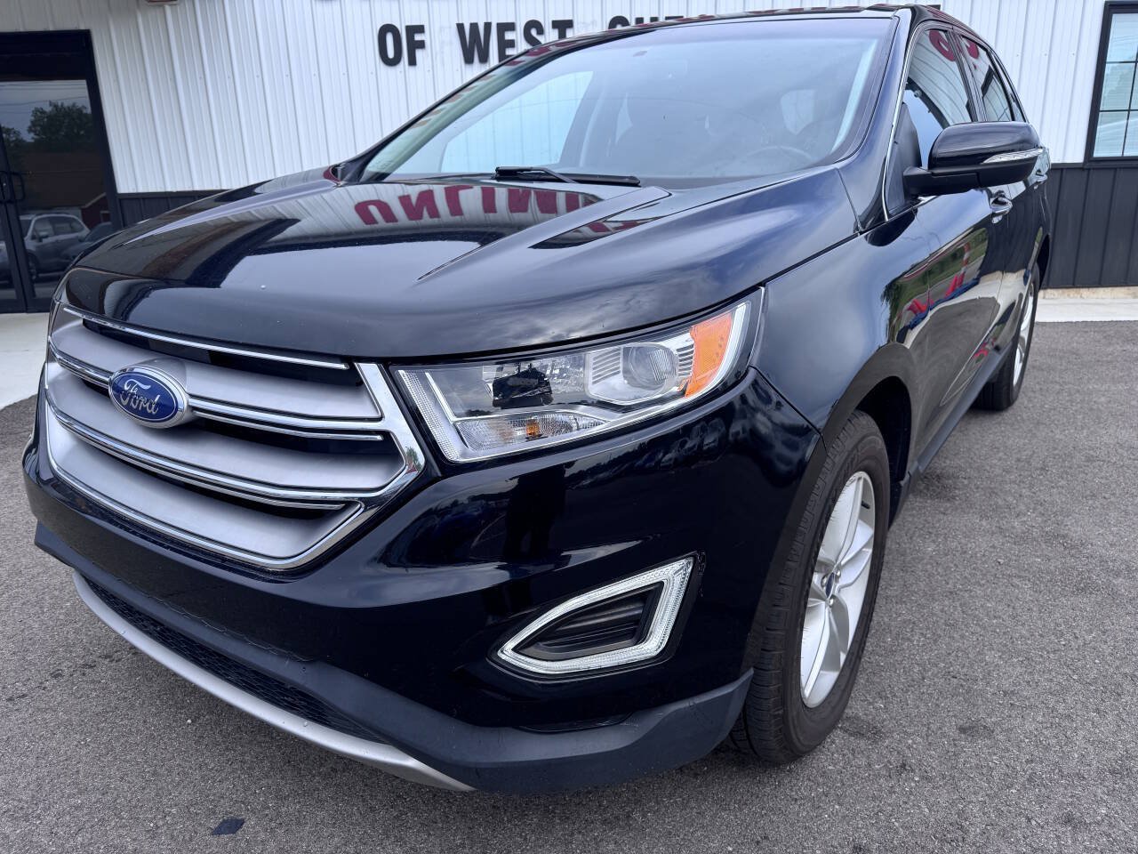 Used 2017 Ford Edge SEL AWD/4WD image 2