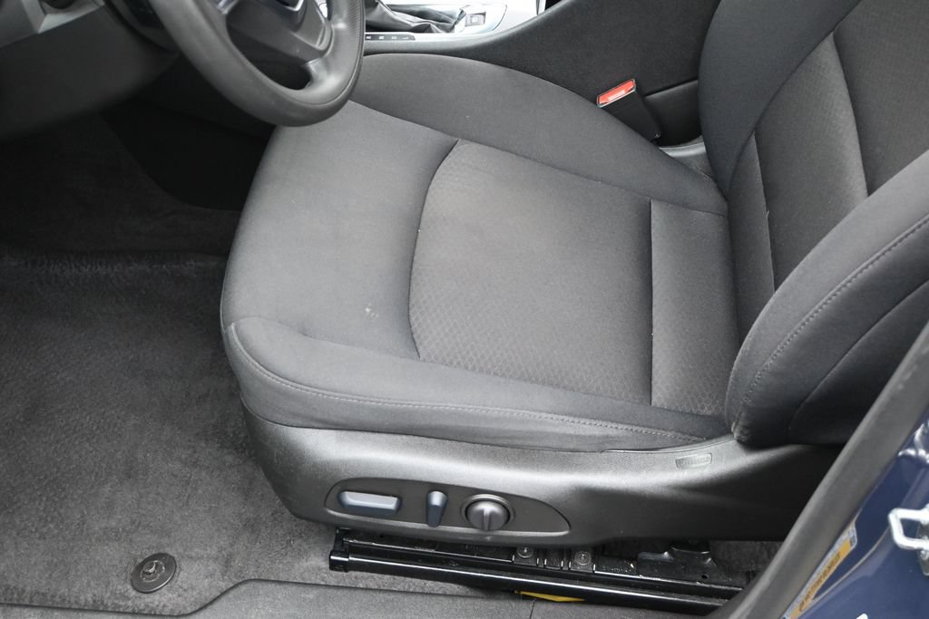 Used 2025 Chevrolet Malibu LT FWD image 13